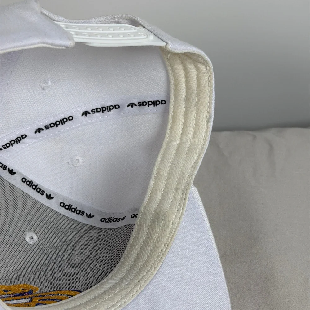 Adidas Real Madrid Hala Madrid 15 Champions Snapback Hat White Gold Mens Cap
